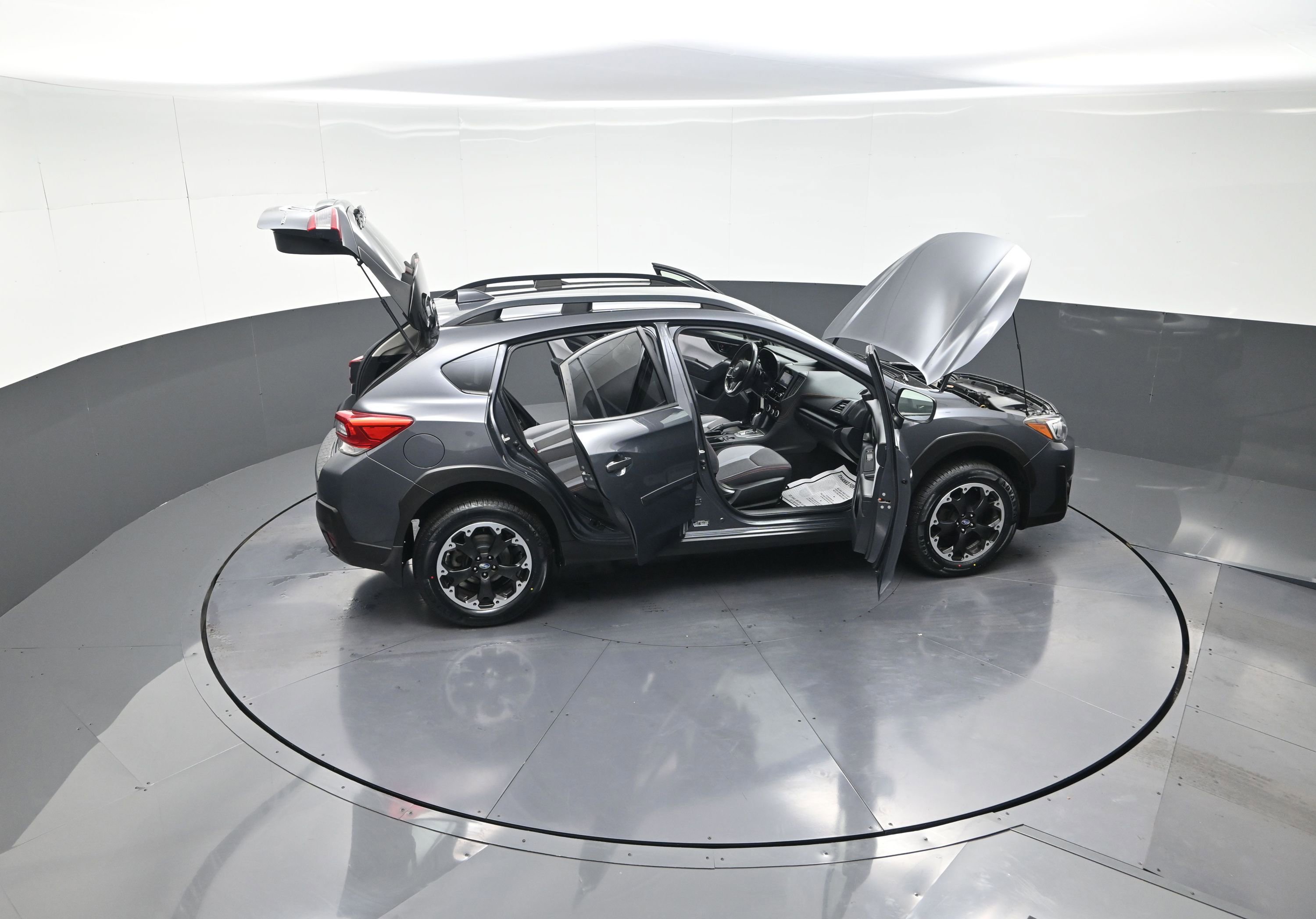 Used 2021 Subaru Crosstrek 2.0i Premium image 11