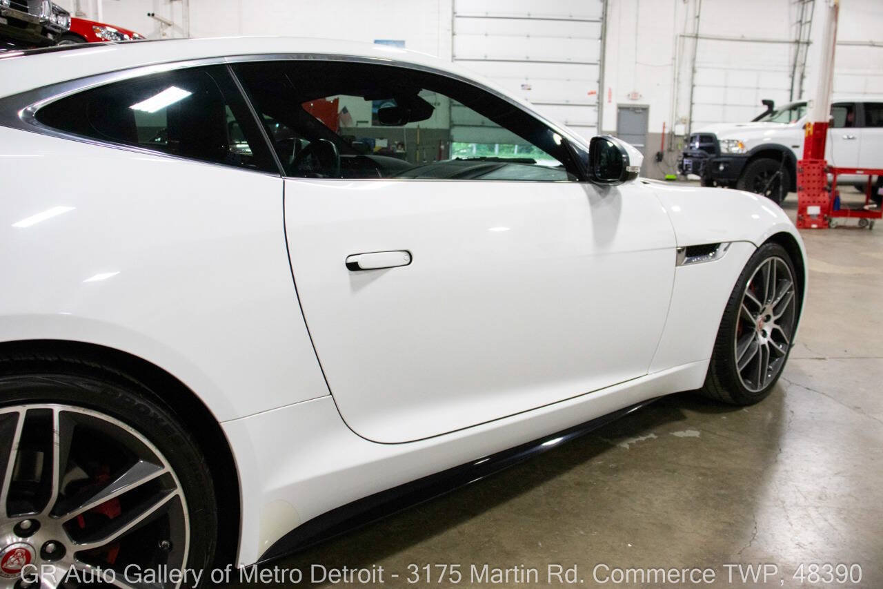 Used 2018 Jaguar F-TYPE R-Dynamic AWD/4WD image 23