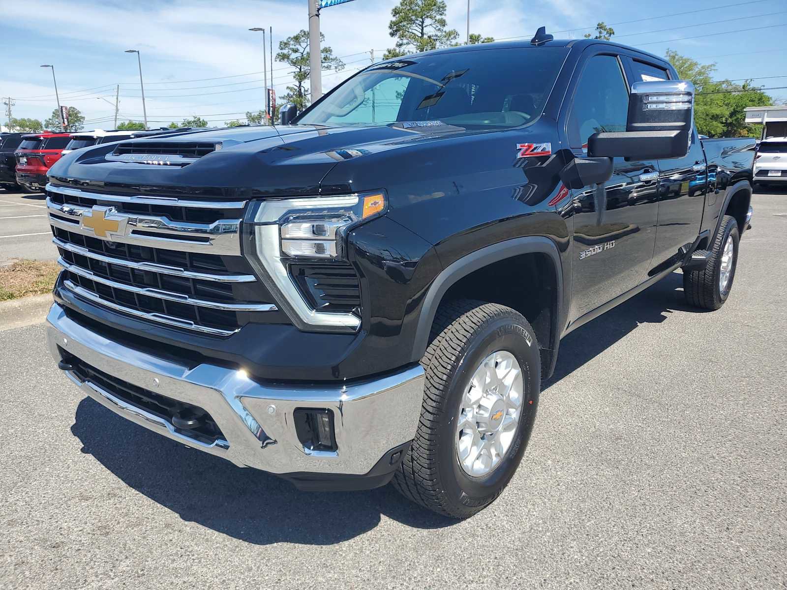 New 2026 Chevrolet Silverado 3500 LTZ w/ LTZ Plus Package AWD/4WD image 1