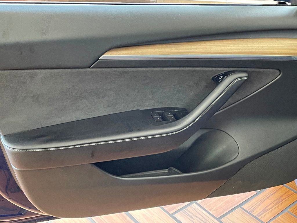 Used 2022 Tesla Model 3 Long Range AWD/4WD image 14