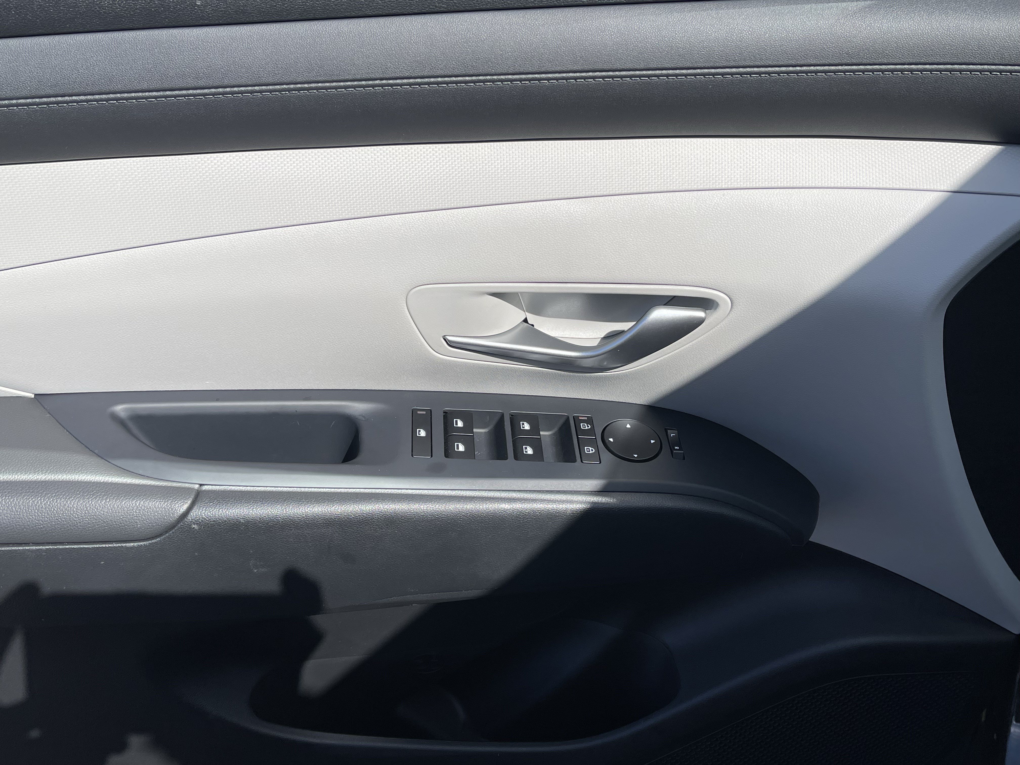 Certified 2025 Hyundai Tucson SEL AWD/4WD image 18