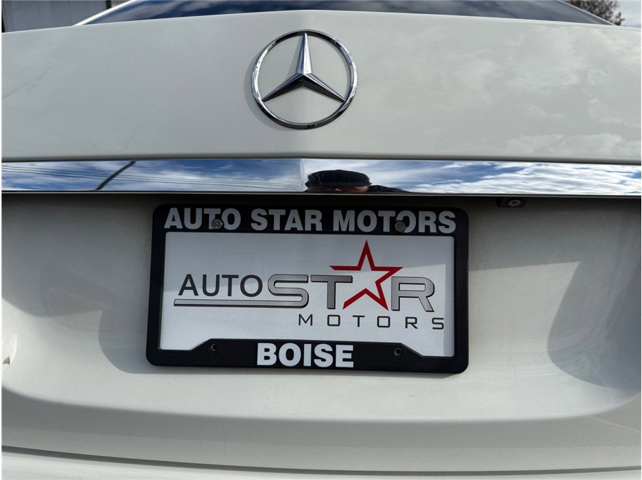 Used 2010 Mercedes-Benz E 350 4MATIC Sedan image 40