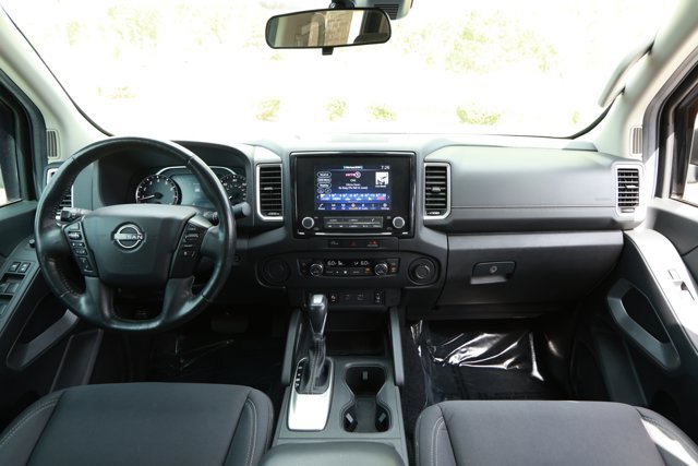 Used 2023 Nissan Frontier SV w/ Technology Package RWD image 30