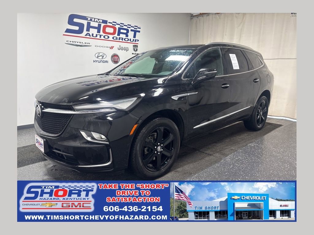 Used 2024 Buick Enclave Essence w/ Sport Touring Edition FWD image 1