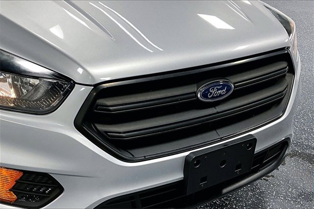Used 2019 Ford Escape S image 28