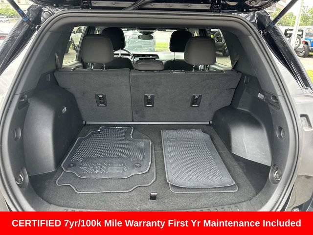 Used 2025 GMC Terrain Elevation AWD/4WD image 15