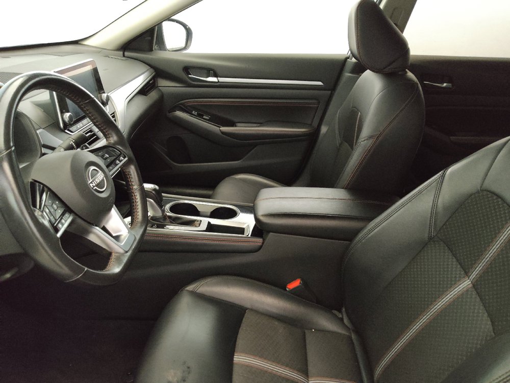 Used 2023 Nissan Altima 2.5 SR FWD image 17