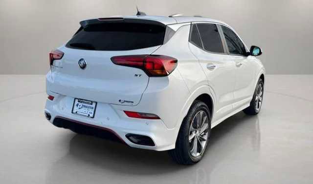 Used 2022 Buick Encore GX Select w/ Advanced Technology Package image 4