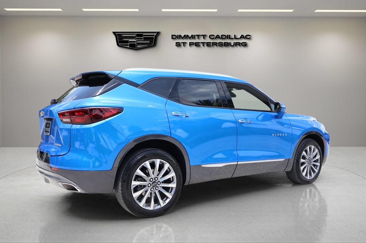 Used 2024 Chevrolet Blazer Premier w/ Driver Confidence II Package AWD/4WD image 5