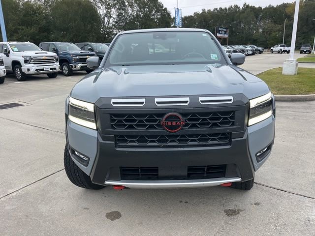 Used 2025 Nissan Frontier PRO-4X w/ Tow Package AWD/4WD image 11