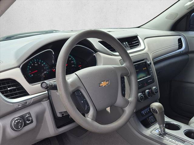 Used 2017 Chevrolet Traverse LS FWD image 6