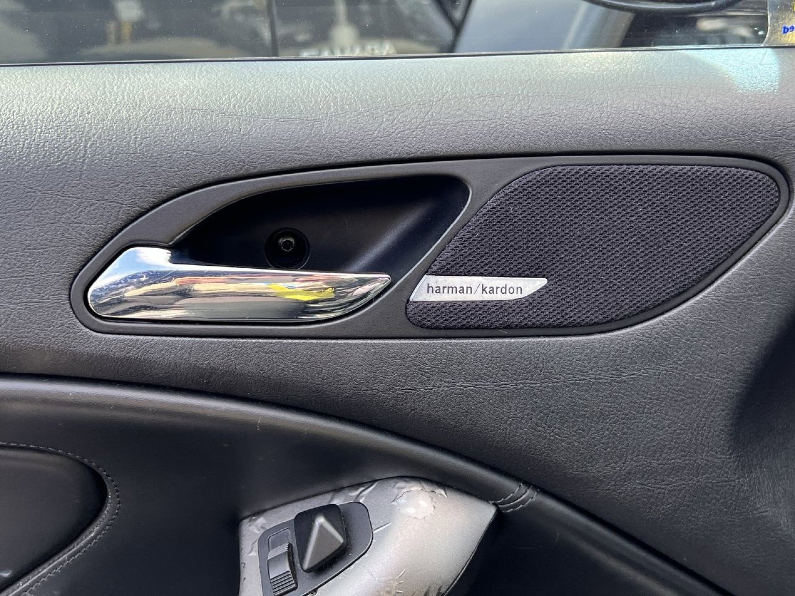 Used 2002 BMW M3 Convertible image 29