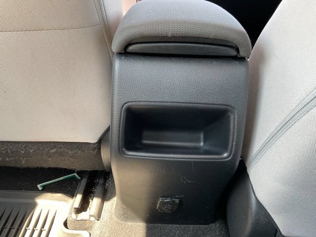 Used 2020 Toyota Corolla LE FWD image 18