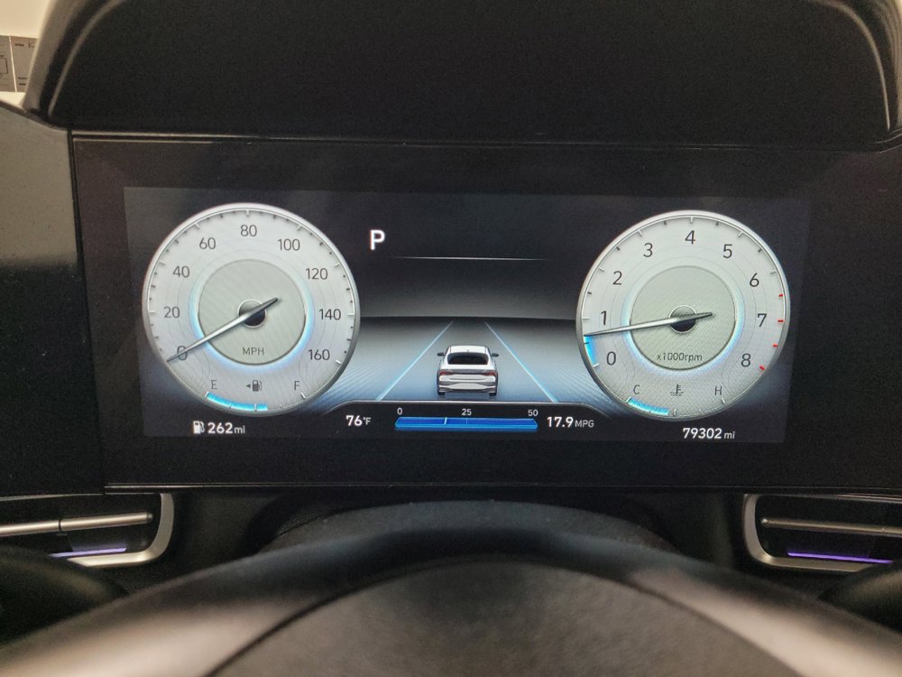 Used 2021 Hyundai Elantra Limited FWD image 23