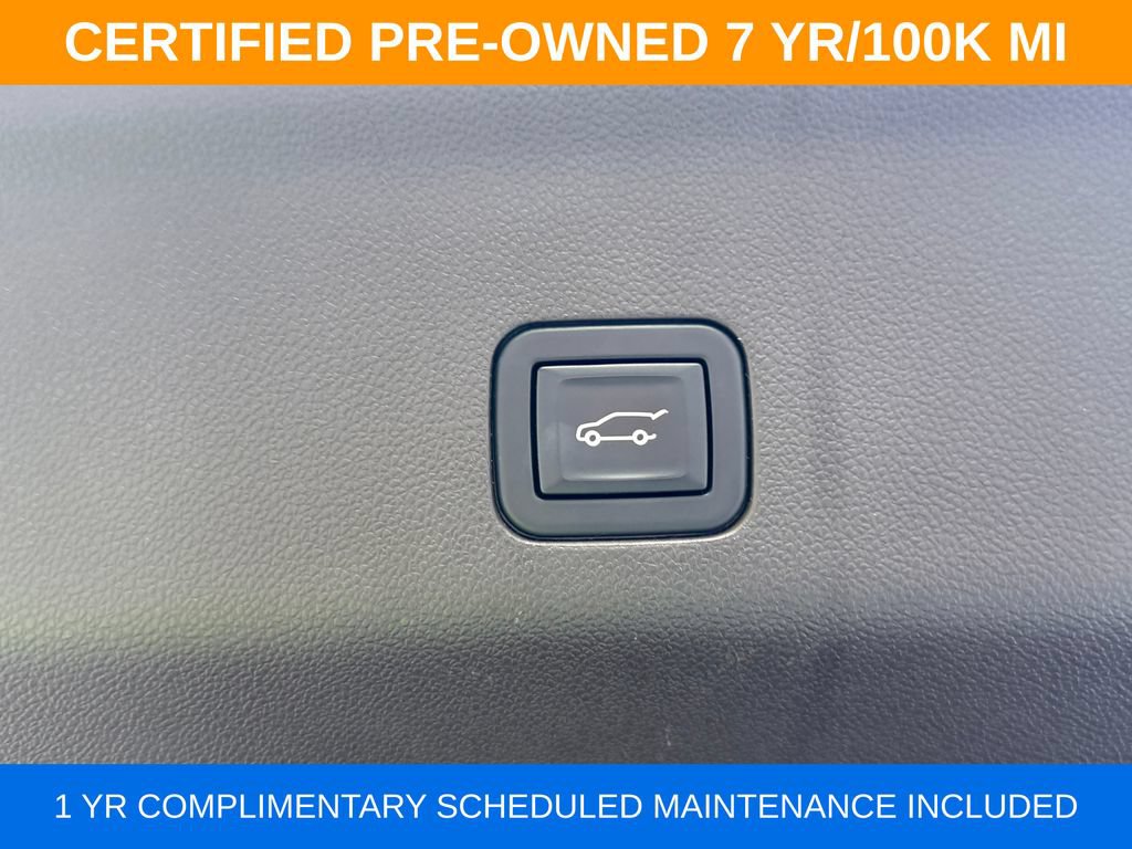 Used 2023 GMC Yukon Denali w/ LPO, Floor Liner Package AWD/4WD image 28