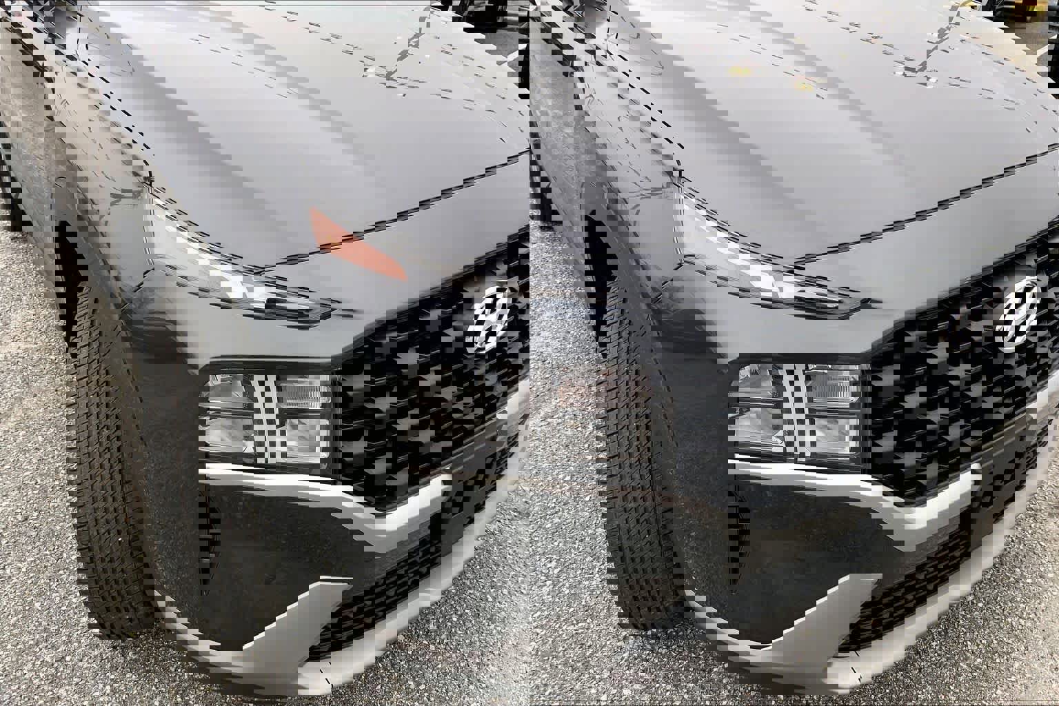 Used 2023 Hyundai Santa Fe SEL w/ Cargo Package image 25