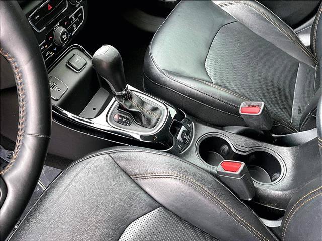 Used 2019 Jeep Compass Limited FWD image 15