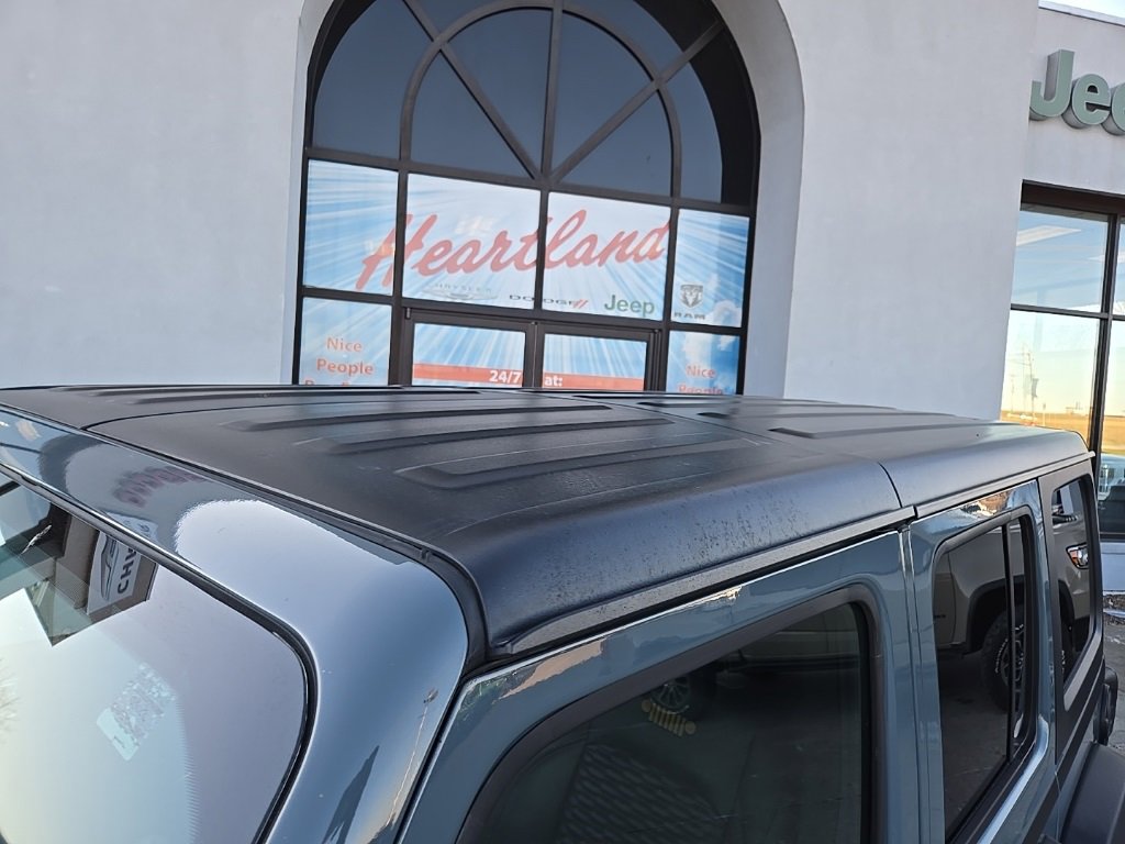 Used 2024 Jeep Wrangler Sport image 22
