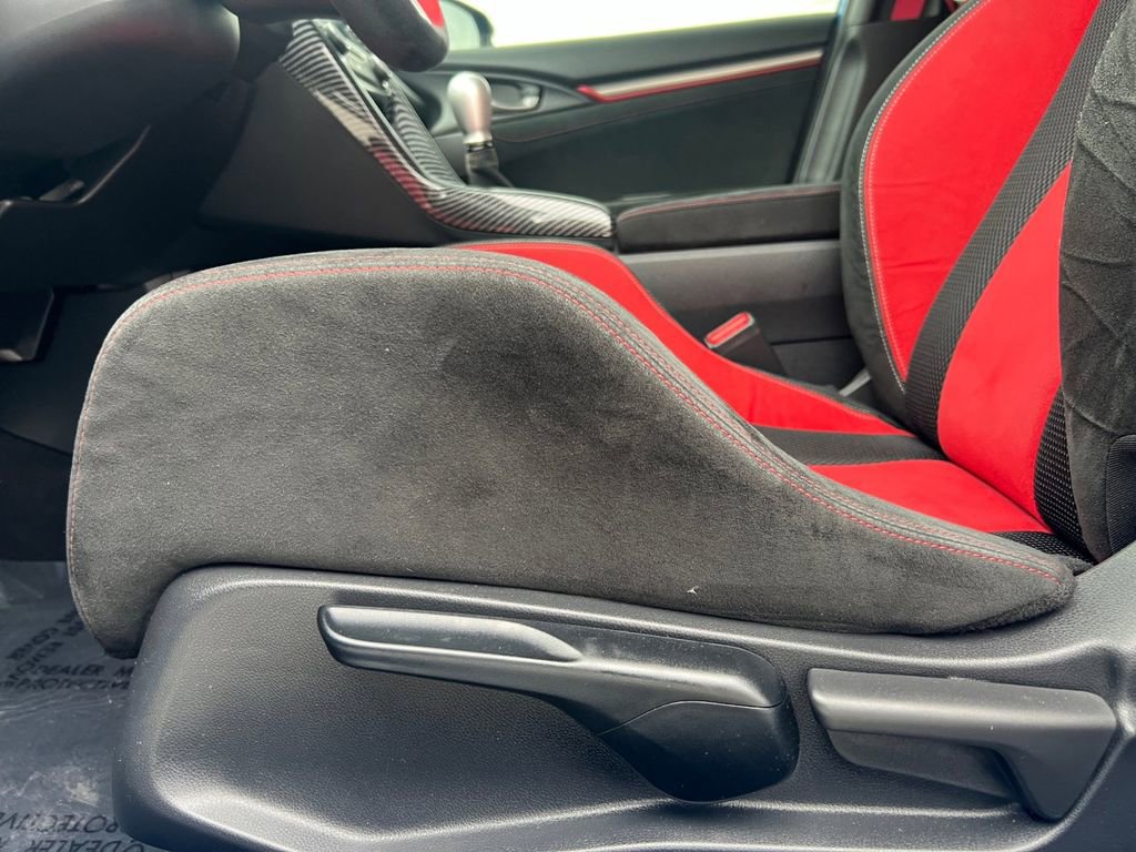 Used 2021 Honda Civic Type R image 12