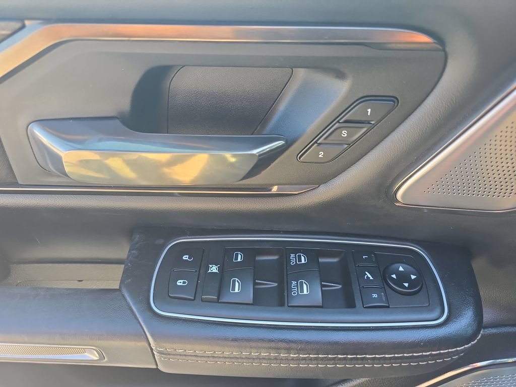 Used 2021 RAM 1500 Limited AWD/4WD image 28