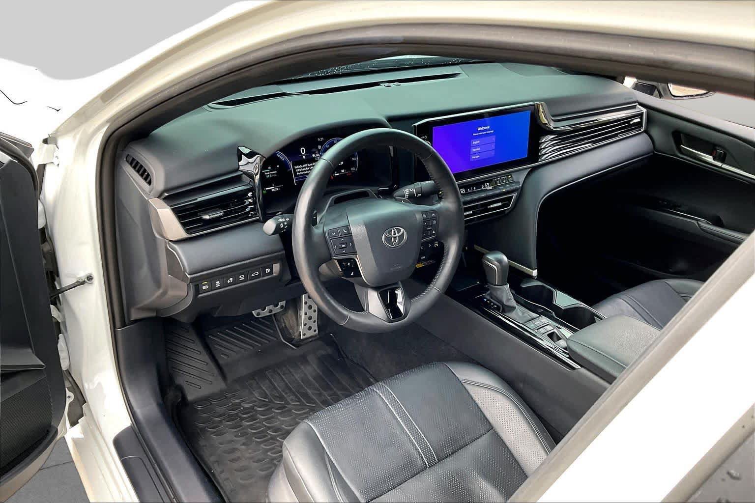 Used 2025 Toyota Camry XSE w/ Premium Plus Package FWD image 17