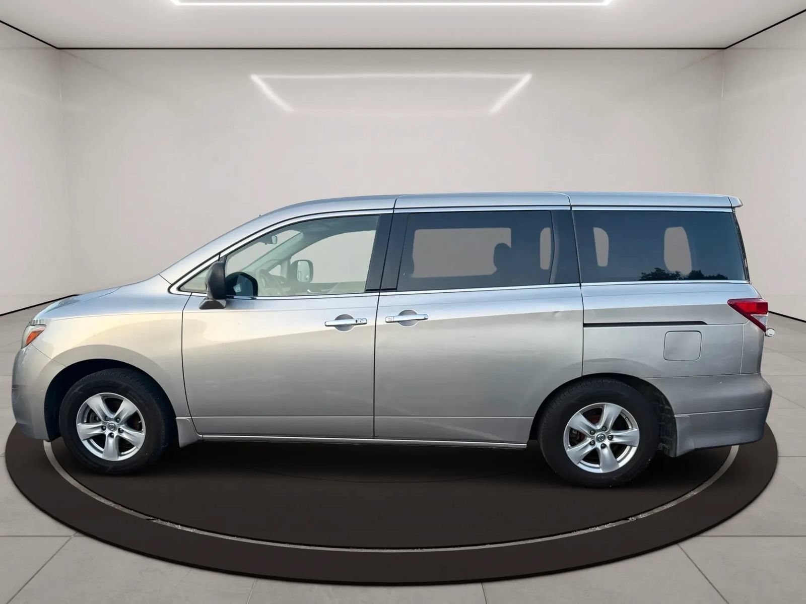 Used 2012 Nissan Quest SV FWD image 5