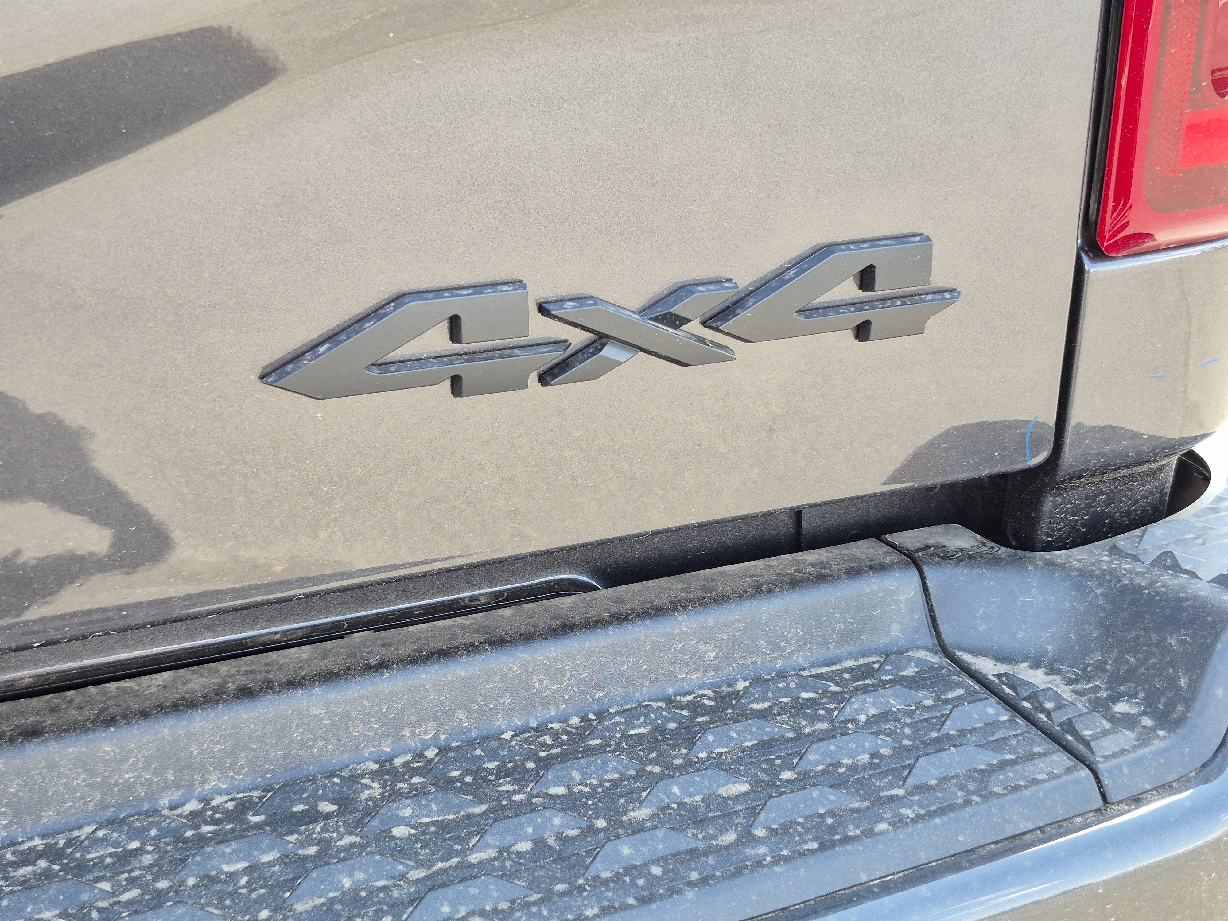 New 2026 RAM 2500 Laramie w/ Night Edition AWD/4WD image 27