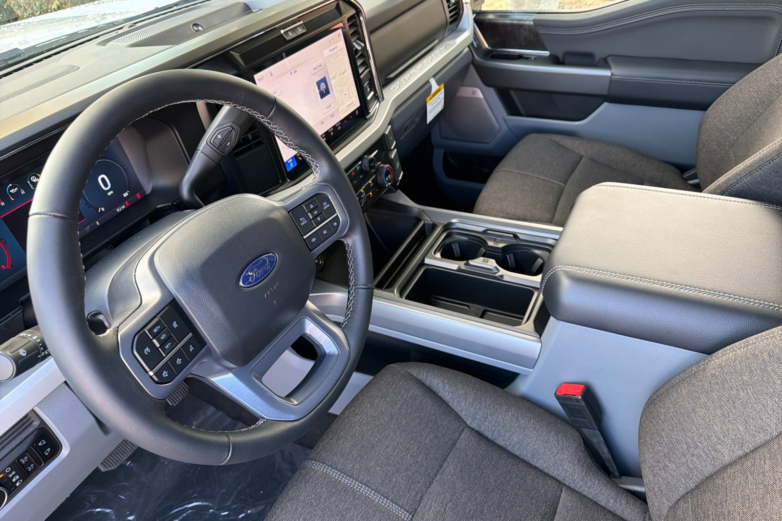 New 2027 Ford F250 XLT w/ XLT Premium Package AWD/4WD image 10