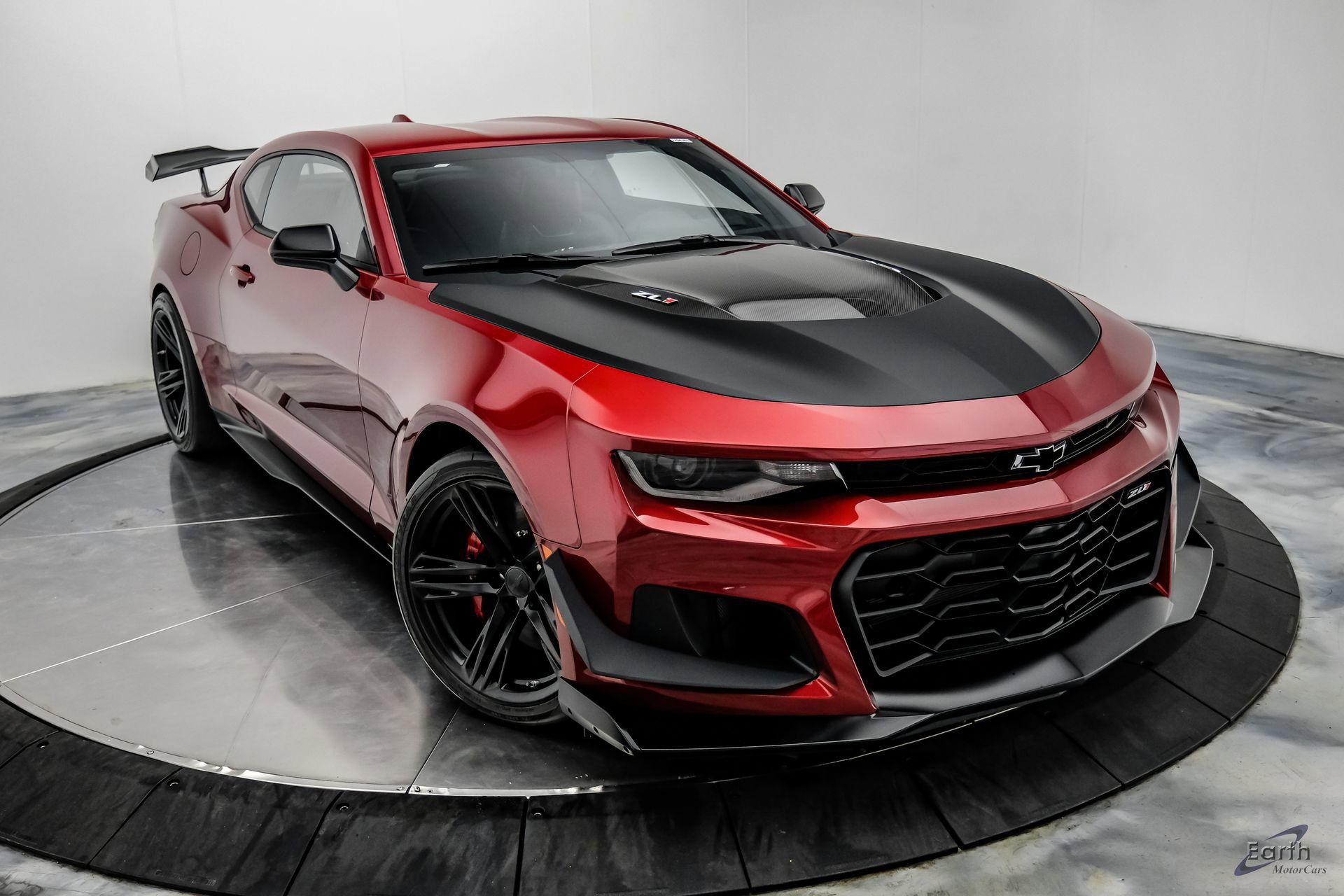 Used 2023 Chevrolet Camaro ZL1 RWD image 31
