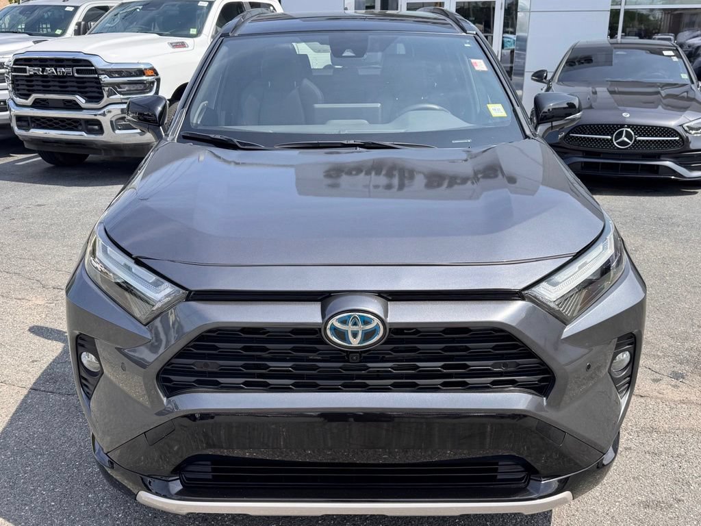 Used 2025 Toyota RAV4 XSE w/ Advanced Technology Package AWD/4WD image 2