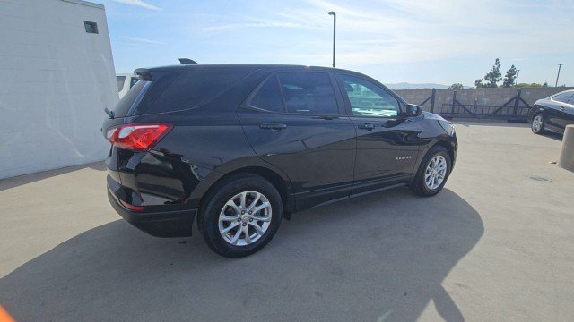 Used 2021 Chevrolet Equinox LS FWD image 8