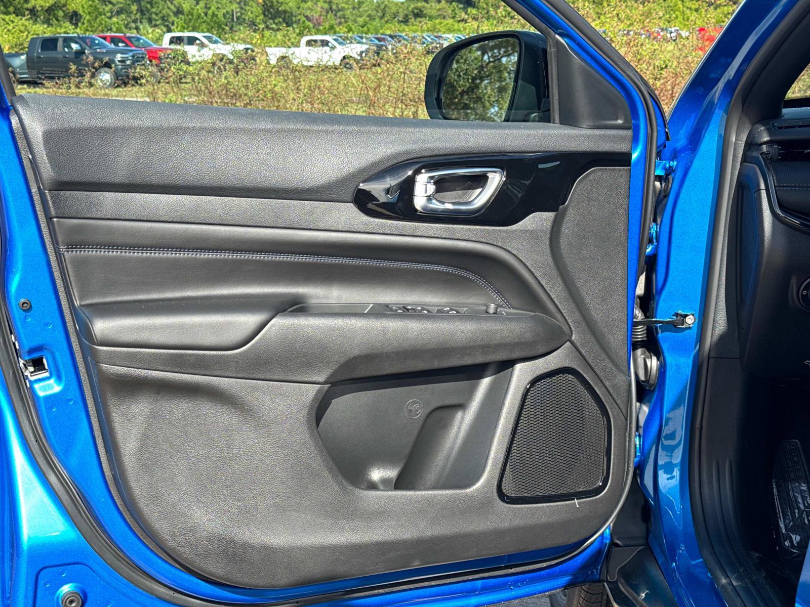 New 2026 Jeep Compass Latitude image 16