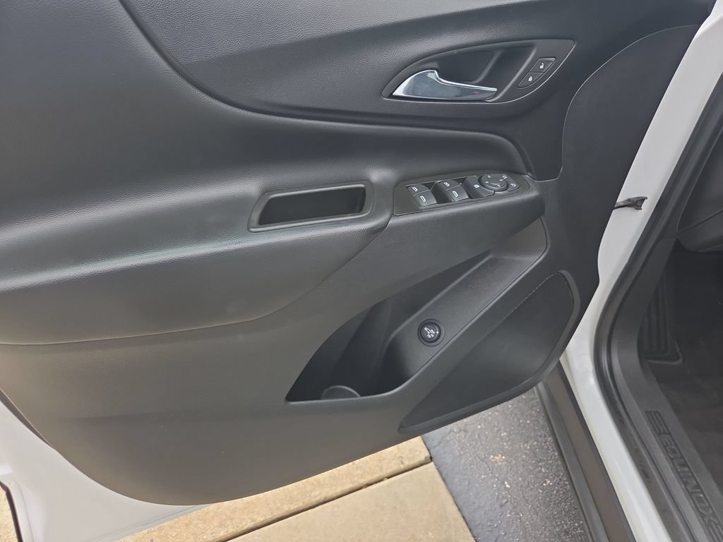 Certified 2023 Chevrolet Equinox LT AWD/4WD image 27