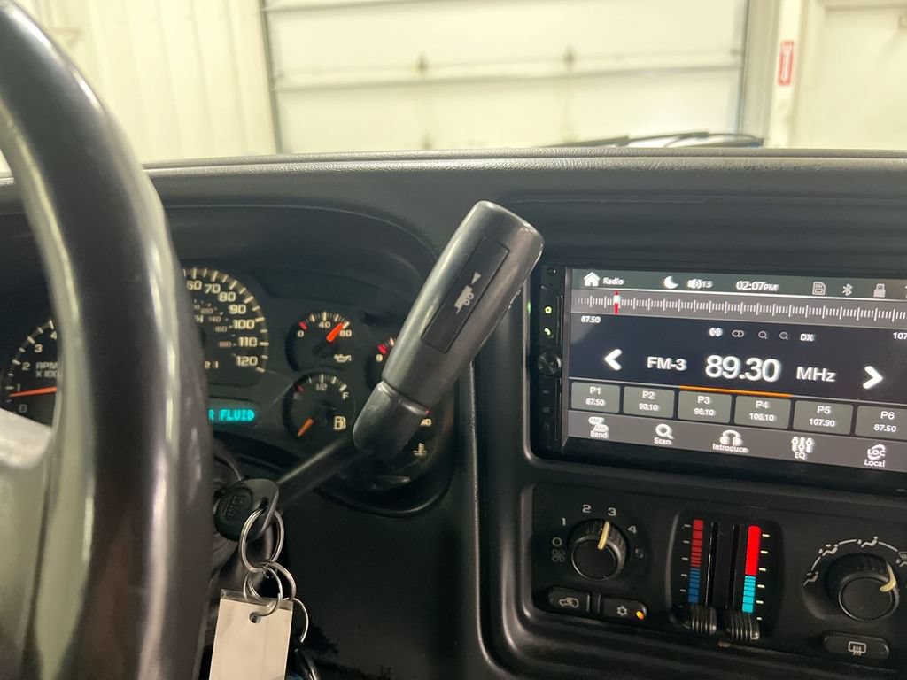 Used 2006 Chevrolet Silverado 2500 LT AWD/4WD image 16