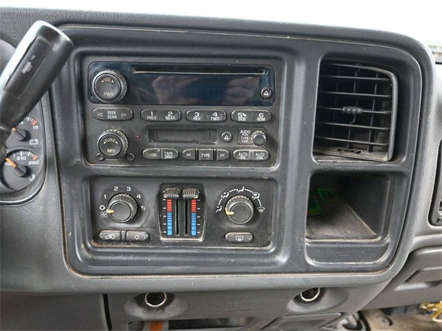 Used 2006 Chevrolet Silverado 1500 LT w/ Light Duty Power Package image 16