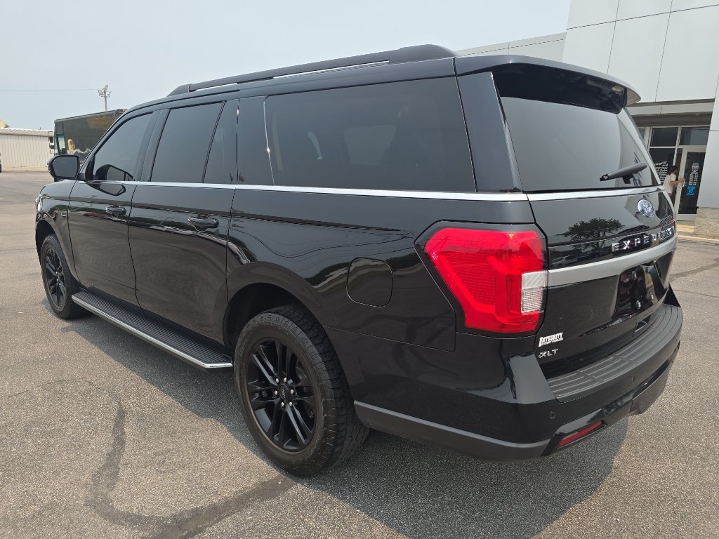 Used 2023 Ford Expedition Max XLT AWD/4WD image 8
