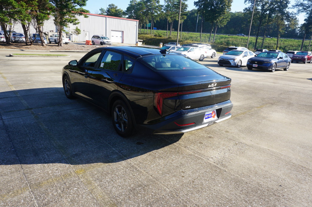 Used 2025 Kia K4 FWD image 17