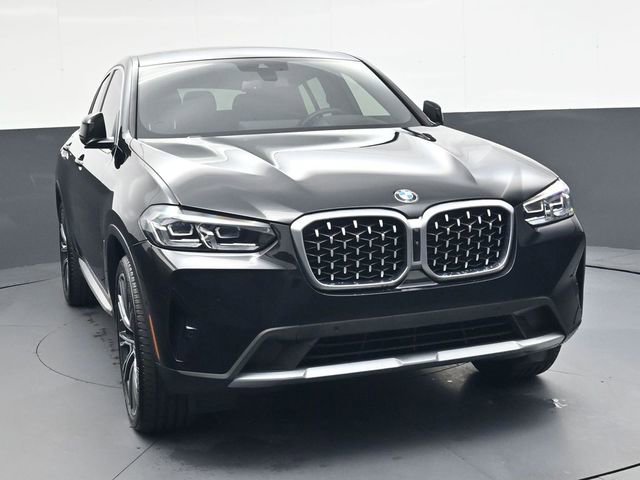 Used 2025 BMW X4 xDrive30i w/ Premium Package image 11