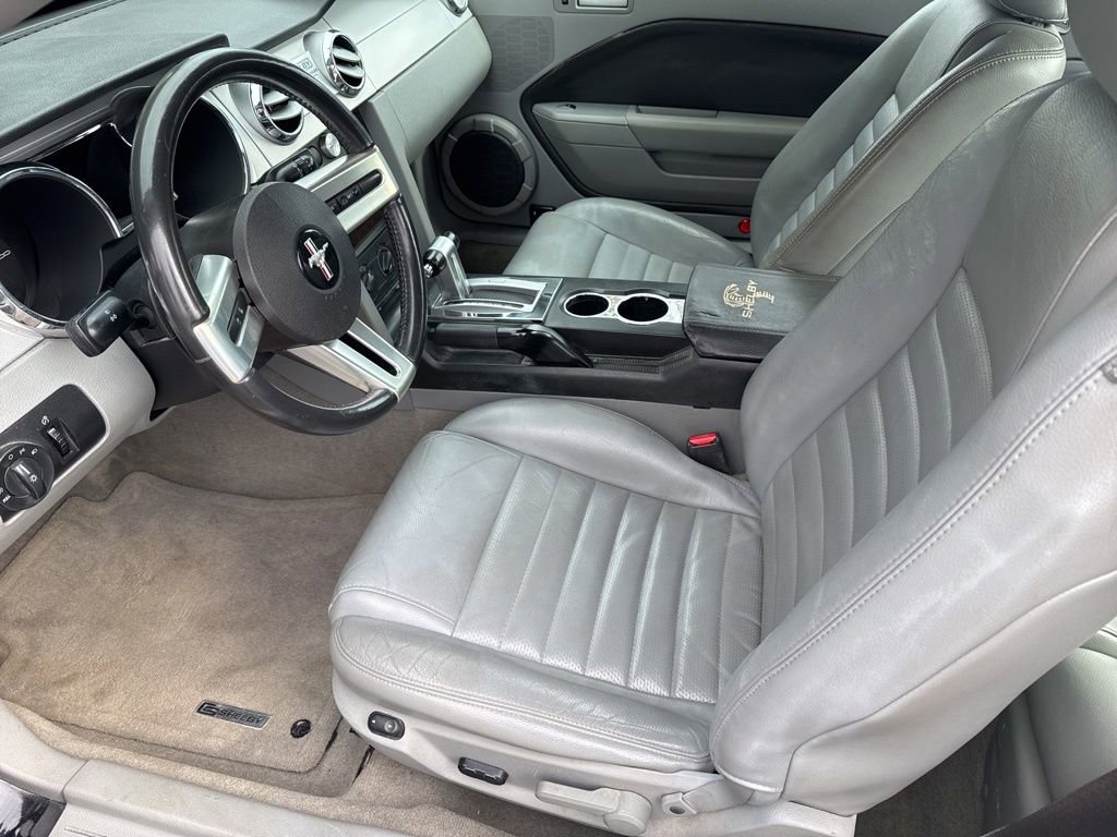 Used 2007 Ford Mustang GT Premium image 3