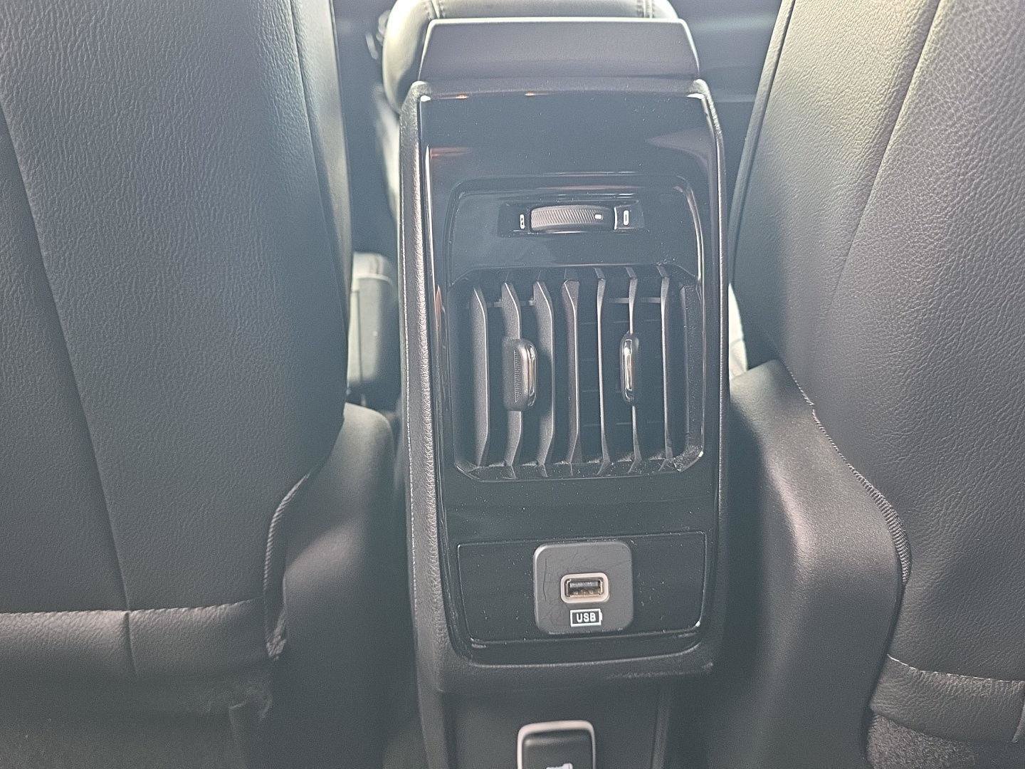 Used 2023 Jeep Compass Limited AWD/4WD image 18