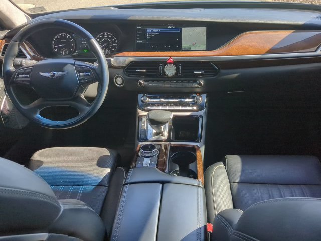 Used 2019 Genesis G90 3.3T Premium RWD image 13