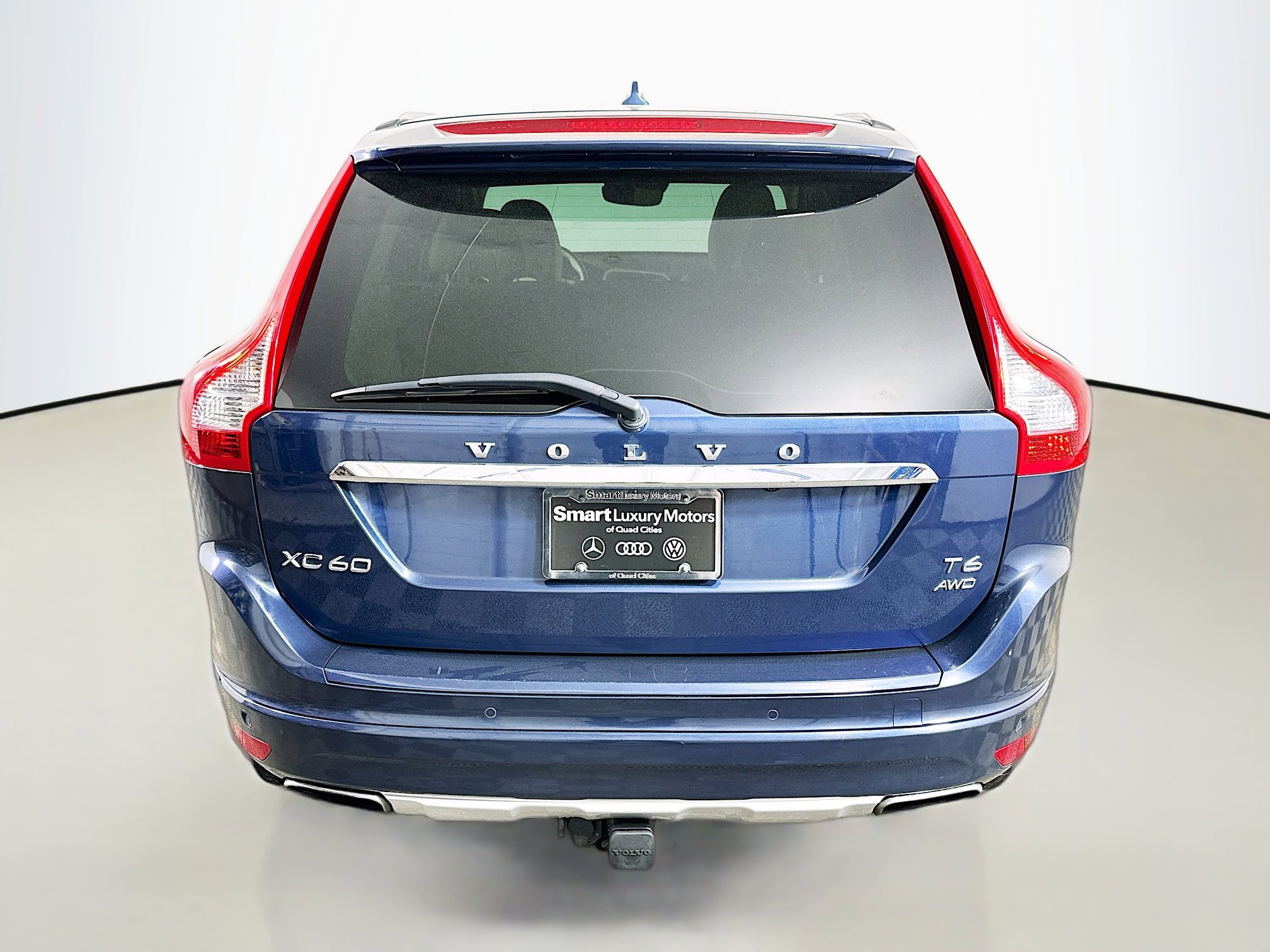 Used 2015 Volvo XC60 T6 Platinum AWD/4WD image 6