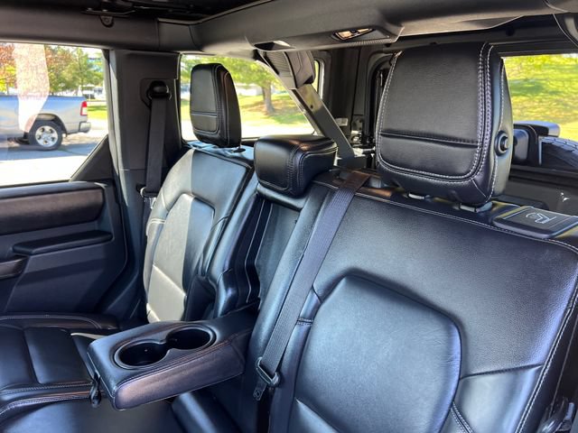Used 2025 Ford Bronco Outer Banks AWD/4WD image 27