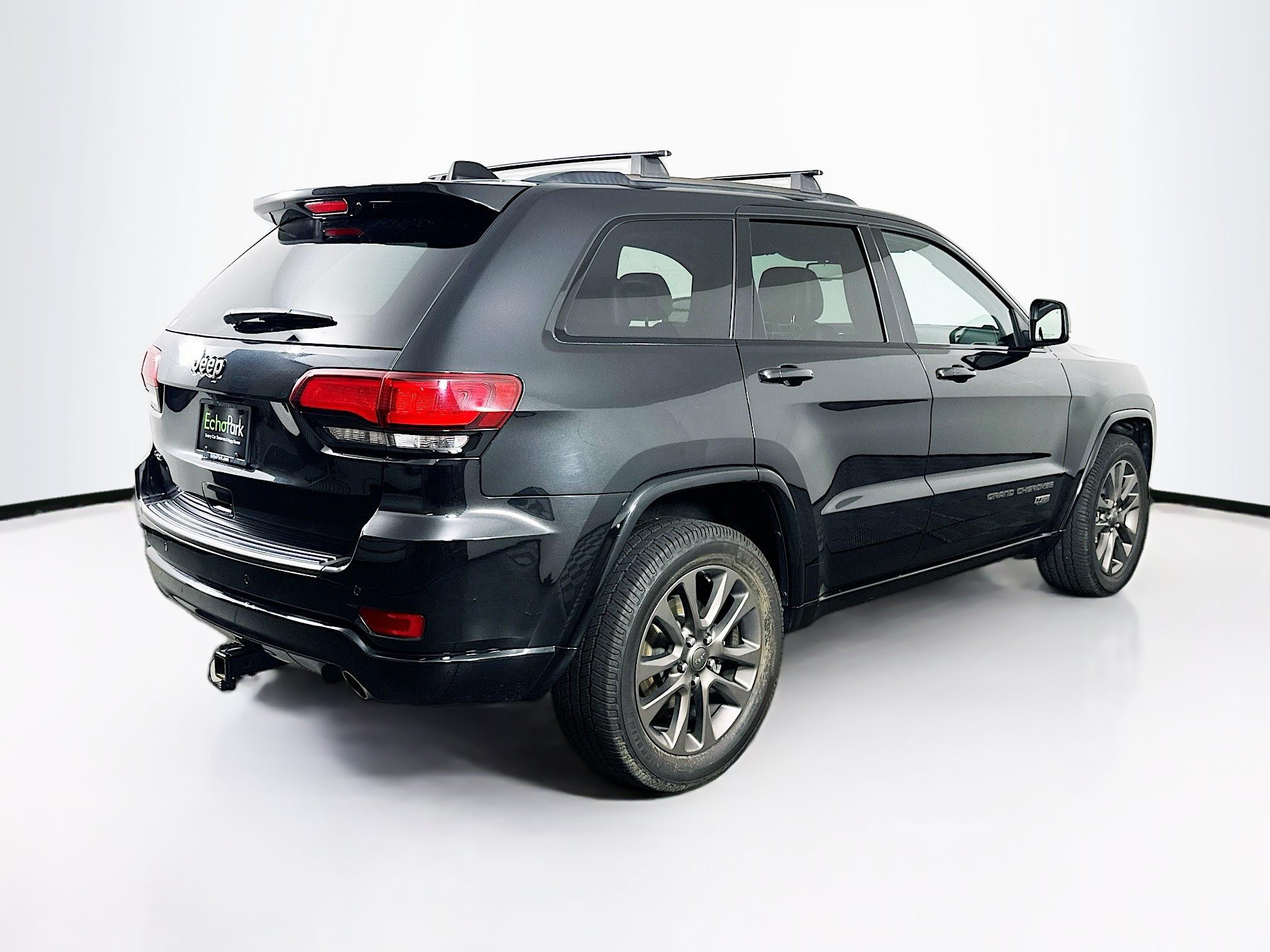 Used 2016 Jeep Grand Cherokee Limited 75th Anniversary AWD/4WD image 9
