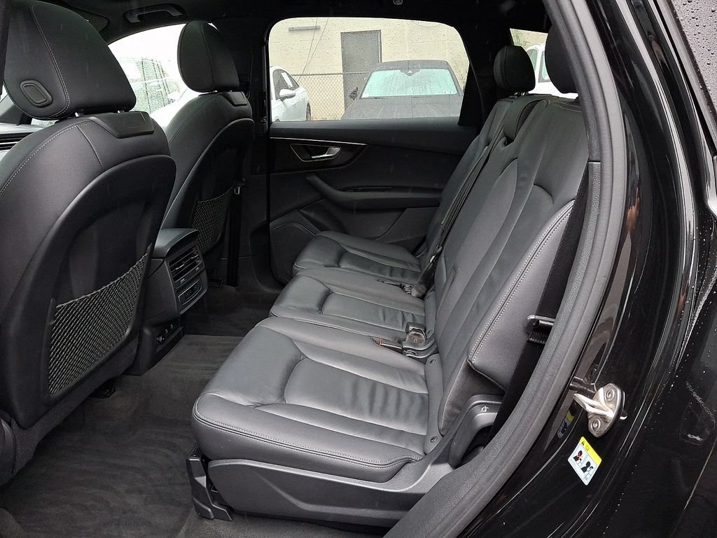 Used 2025 Audi Q7 2.0T Premium AWD/4WD image 10