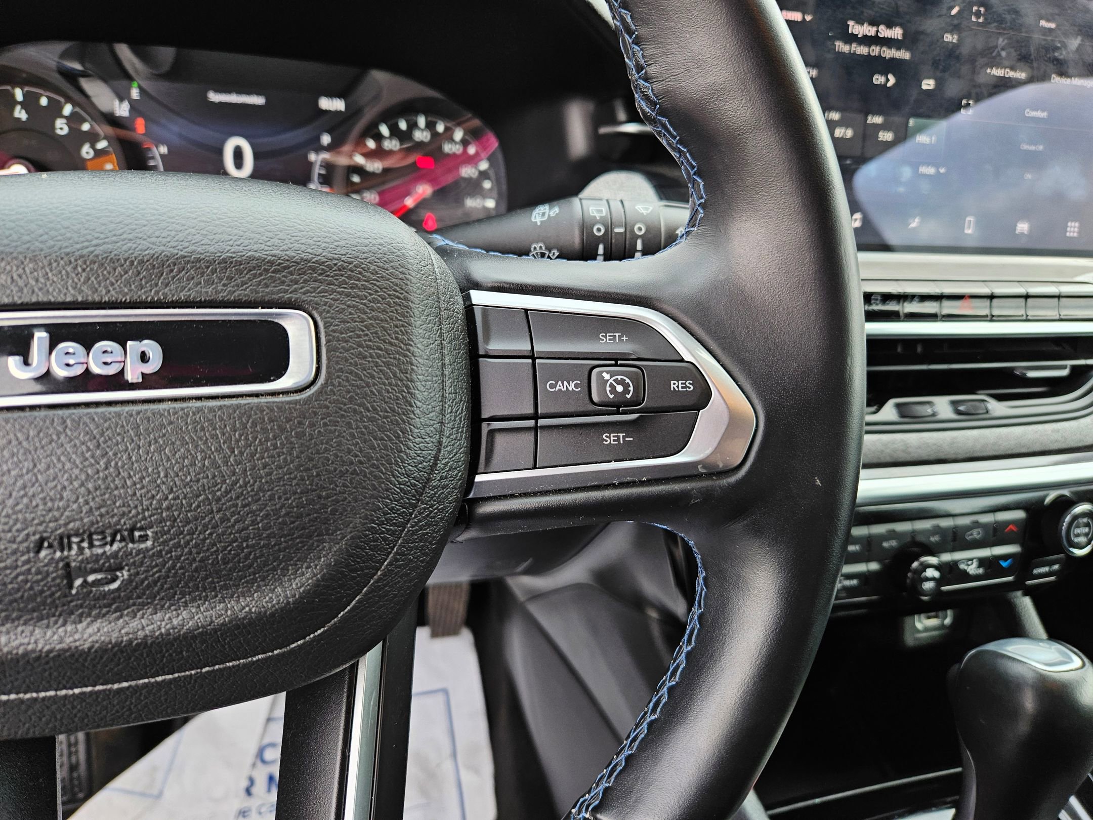 Used 2022 Jeep Compass Latitude w/ Convenience Group image 11