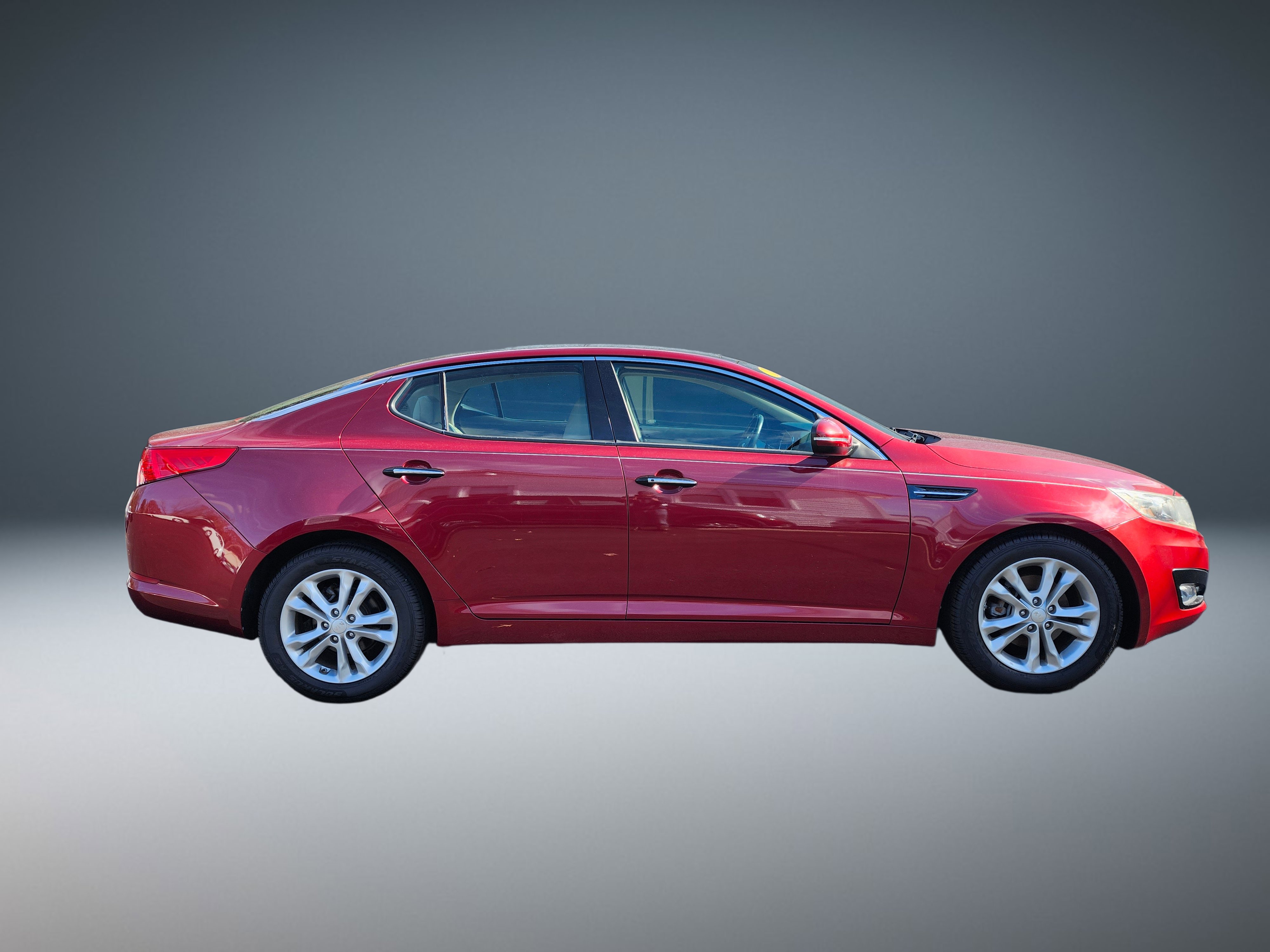 Used 2013 Kia Optima EX w/ Premium Pkg image 2