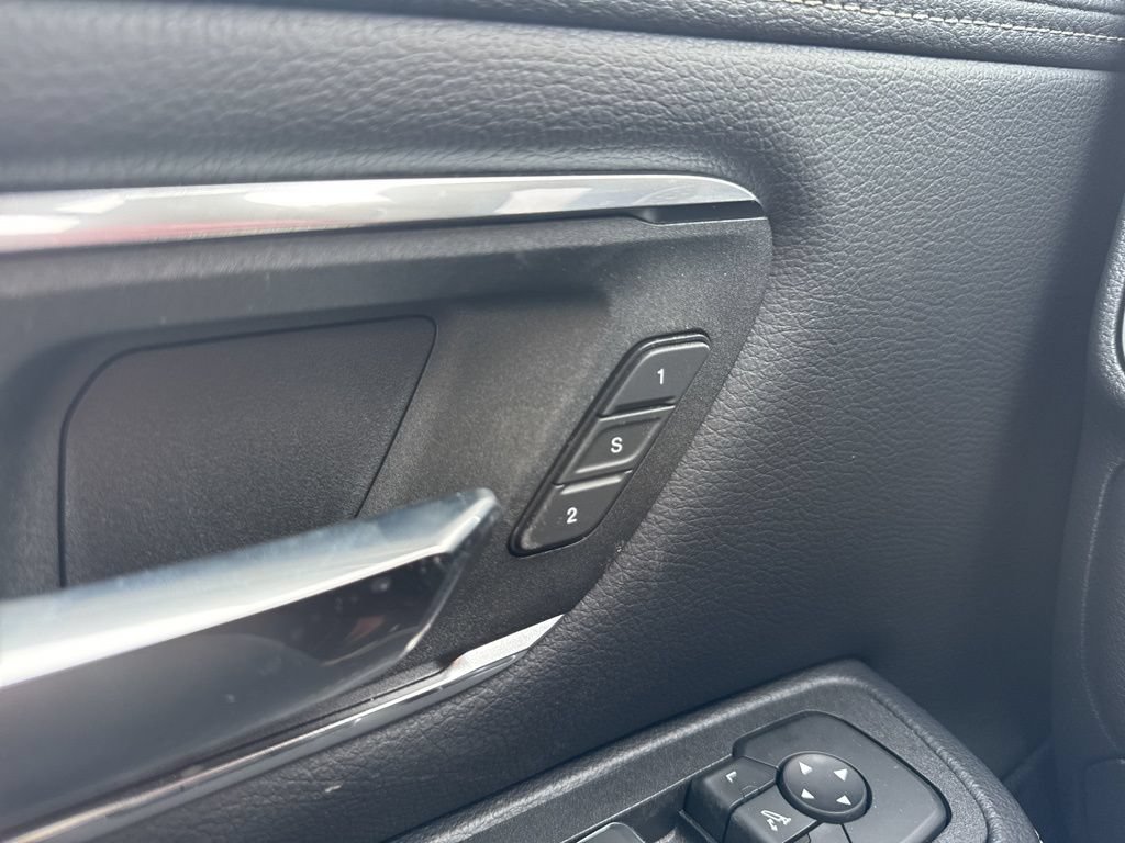 New 2026 RAM 1500 Laramie w/ Night Edition AWD/4WD image 7