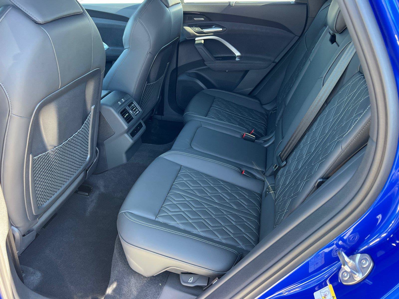 Used 2025 Audi SQ5 Premium Plus AWD/4WD image 21