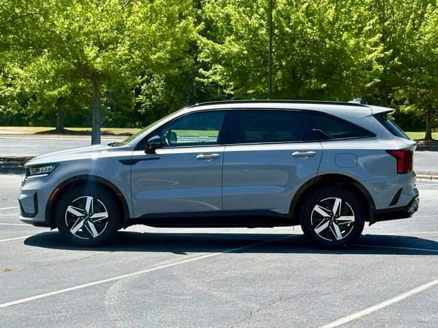 Used 2022 Kia Sorento EX w/ Panoramic Sunroof Package FWD image 3